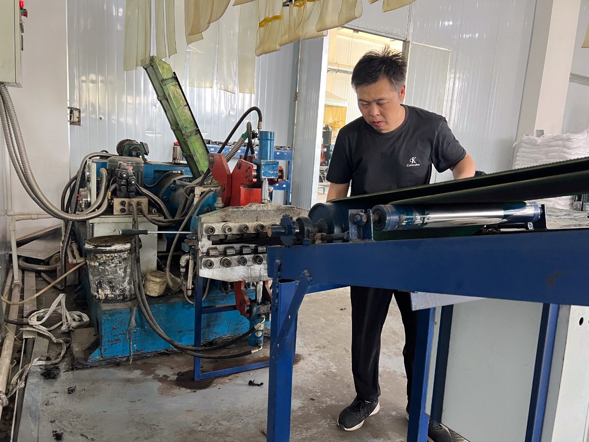 Rubber extrusion line
